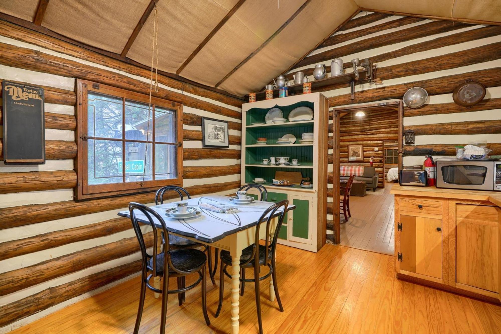 Russell Cabin Logan Dış mekan fotoğraf