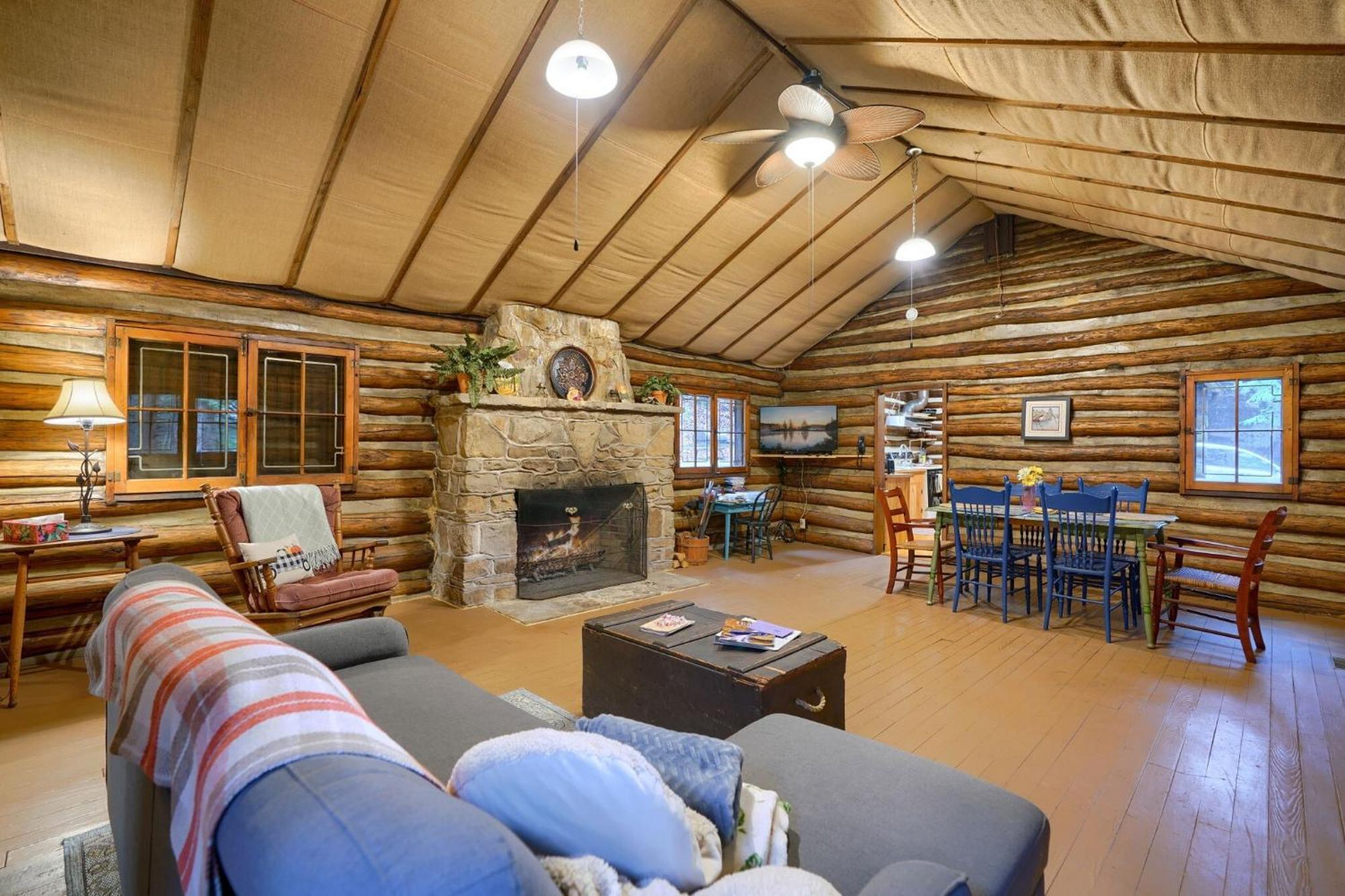 Russell Cabin Logan Dış mekan fotoğraf